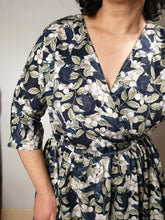 WRAP-FRONT MIDI DRESS (Spring Flying Ravens print)